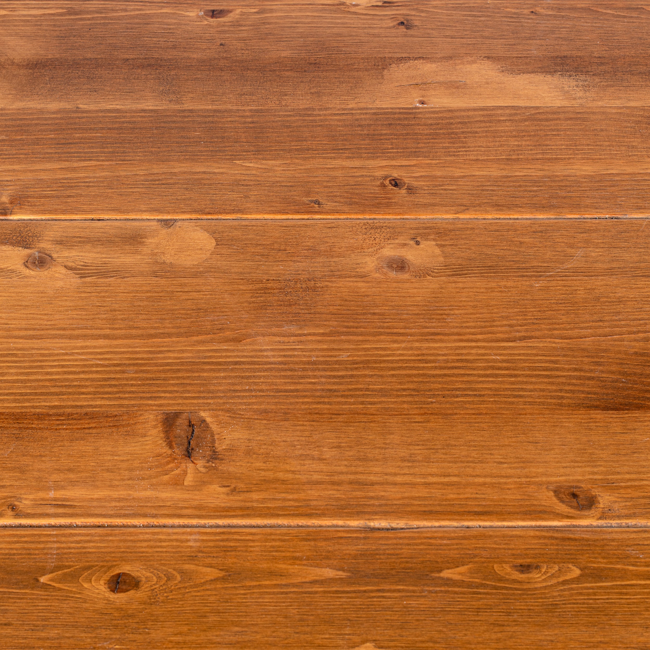 TAVOLO COUNTRY MARRONE CON CAPRETTE IN LEGNO cm 125x120 h75
