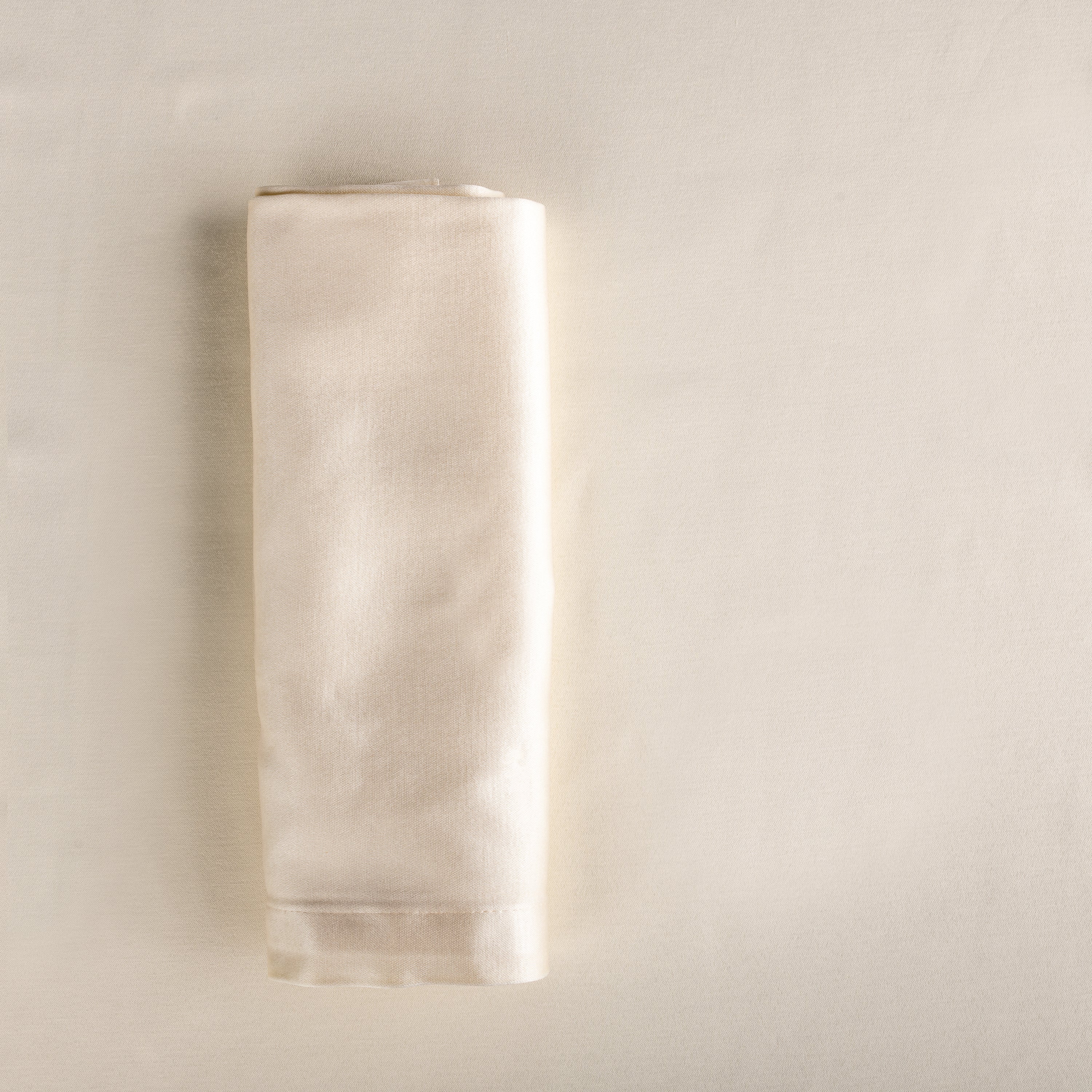 TOVAGLIOLO RASO CHAMPAGNE cm 50x50