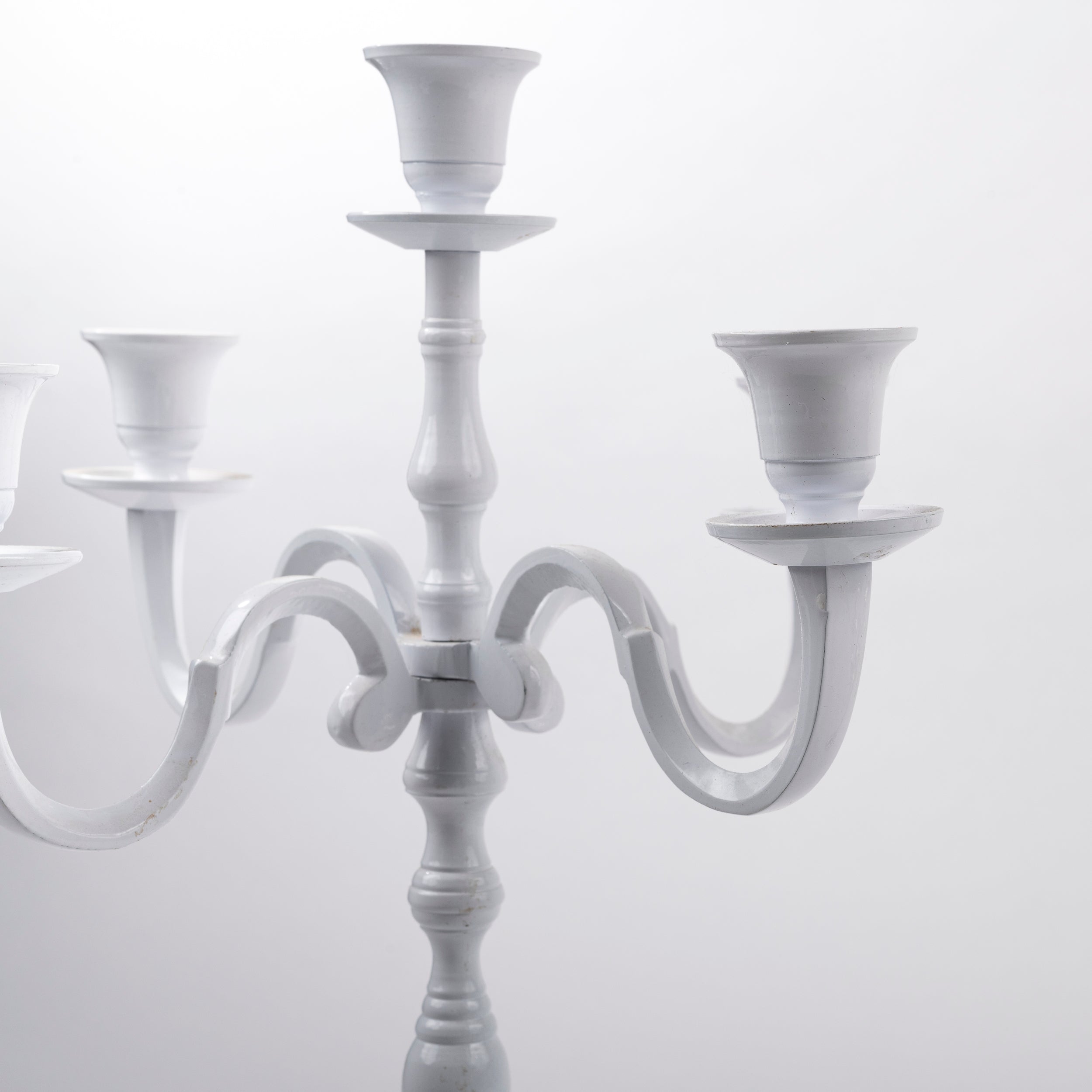 CANDELABRO A CINQUE BRACCIA INOX COL. BIANCO h 50 cm
