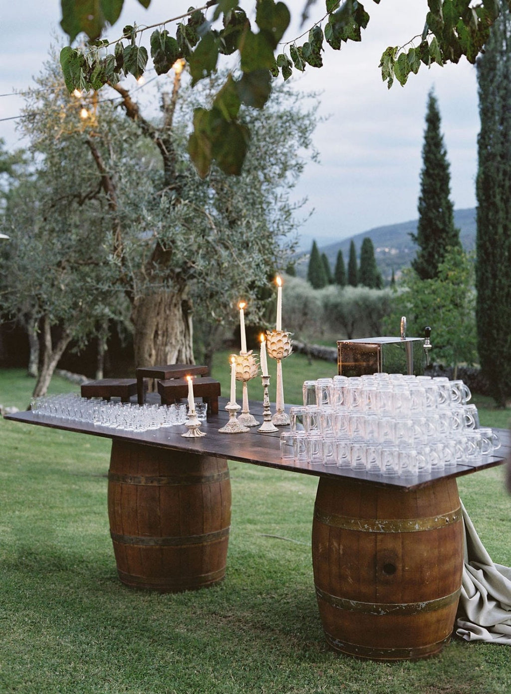BARRIQUE BUFFET (2botti + tavolo country 3m)